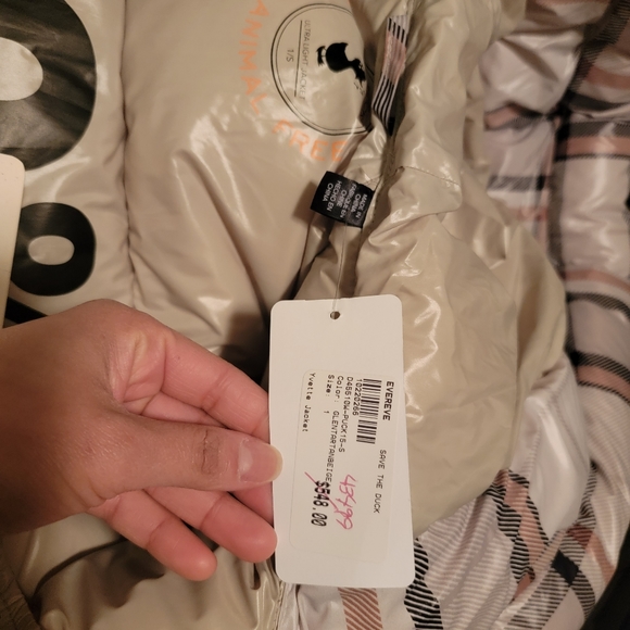 Jacket - Picture 4 of 4